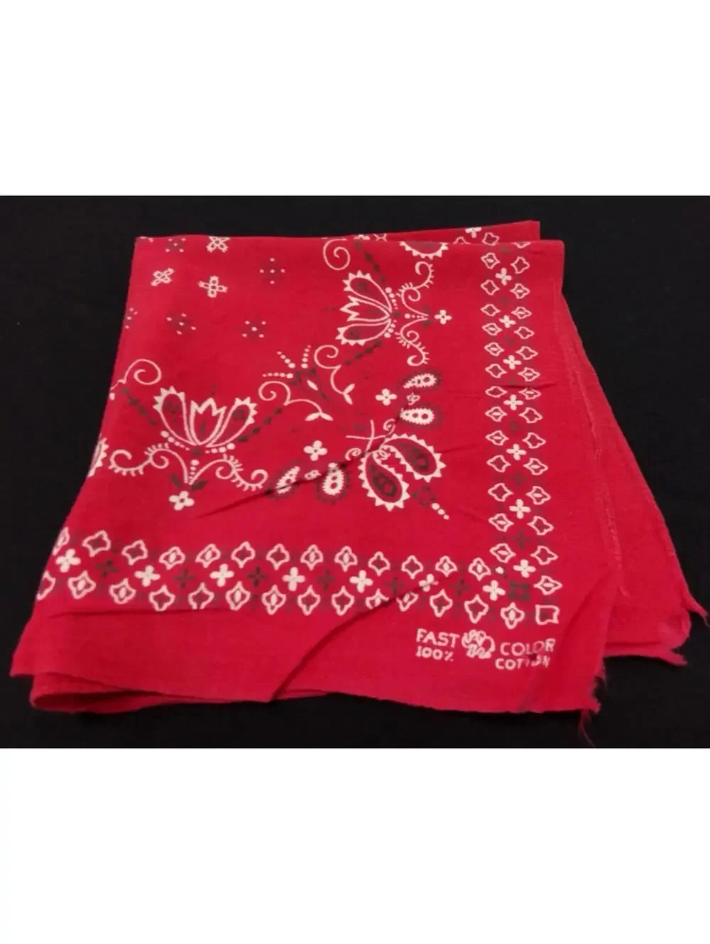 Vintage 40s Bandana Elephant Trunk Up Rare Size FAST COLOR 100% Cotton Red Scarf